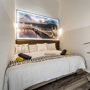 Apartamento Elizabeth In The Heart Of, Budapest